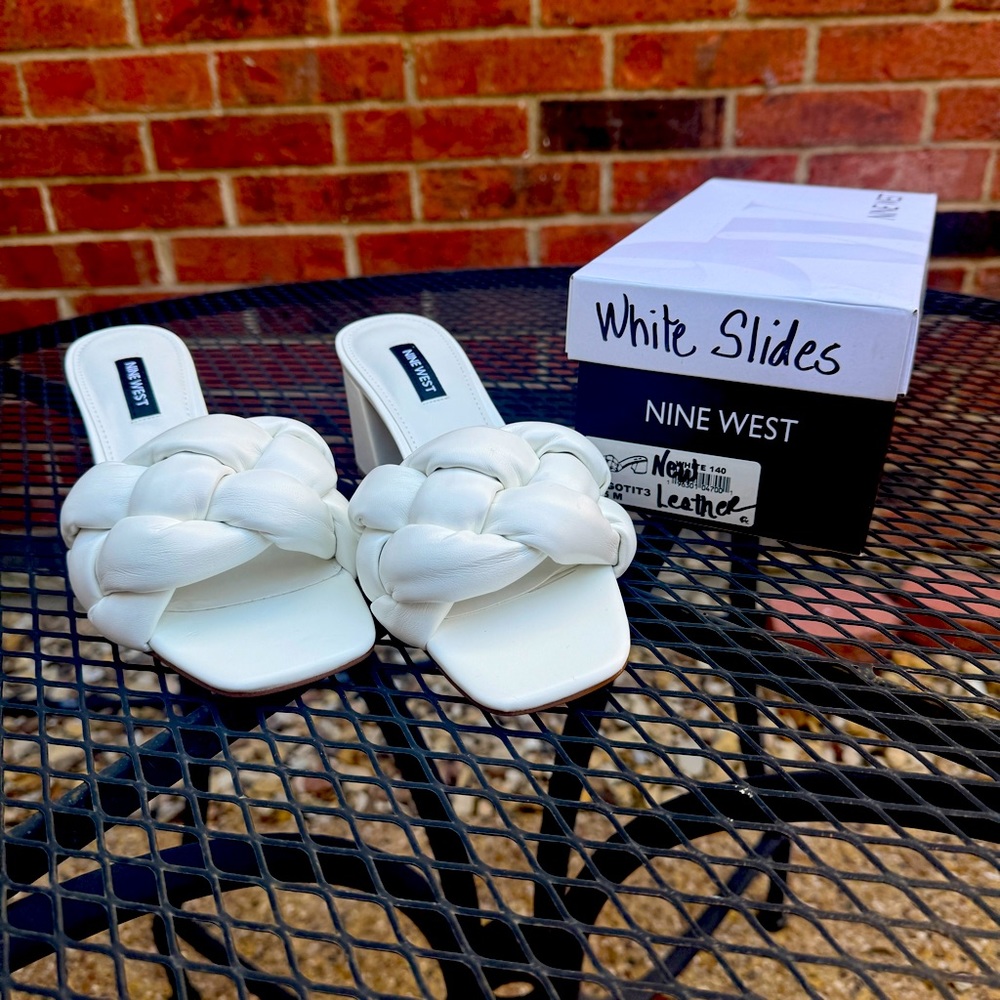 Nine West White Gotit 3 Open Toe Block Heel Sandals Size 7.5 M